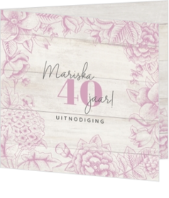Verjaardag - kaart Uitnodiging - bloemen op houten achtergrond 186039NL